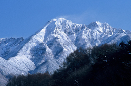八岳